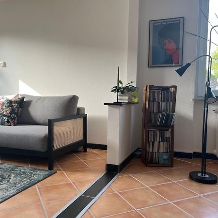 Aussergewoehnliches Haus Mit Sauna, Kamin Und Garten ヴィルヘルムスハーフェン エクステリア 写真