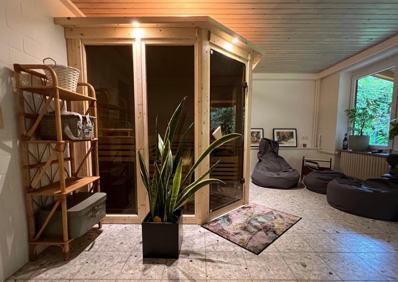 Aussergewoehnliches Haus Mit Sauna, Kamin Und Garten ヴィルヘルムスハーフェン エクステリア 写真