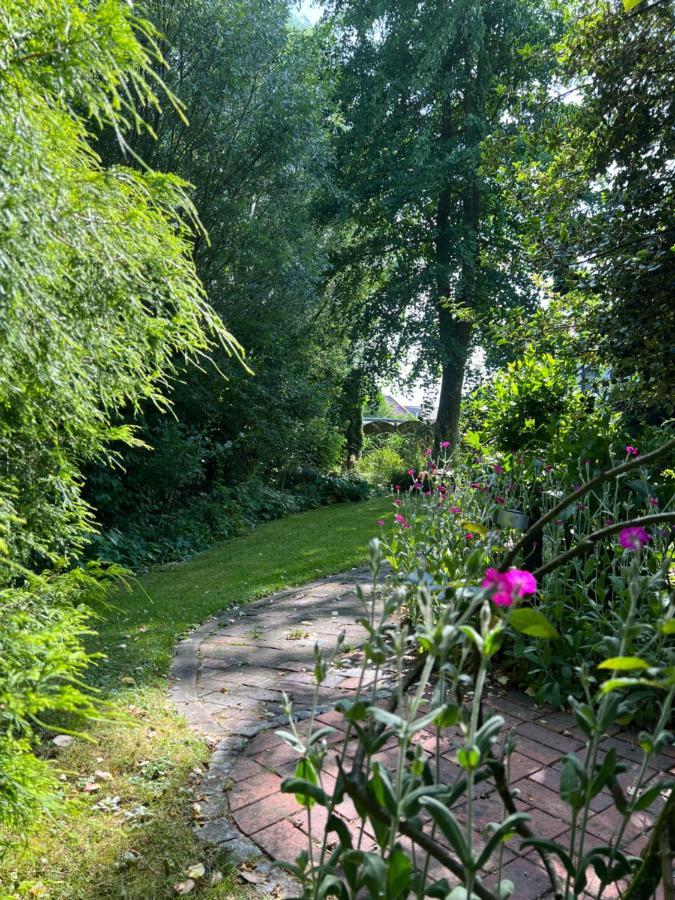 Aussergewoehnliches Haus Mit Sauna, Kamin Und Garten ヴィルヘルムスハーフェン エクステリア 写真