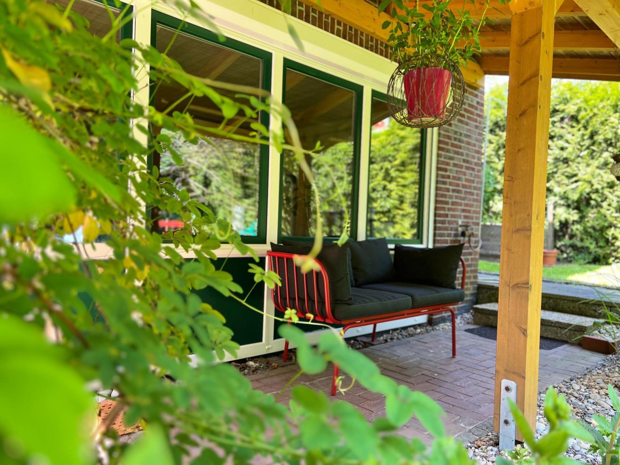 Aussergewoehnliches Haus Mit Sauna, Kamin Und Garten ヴィルヘルムスハーフェン エクステリア 写真